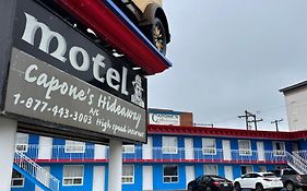 Capones Hideaway Motel Moose Jaw